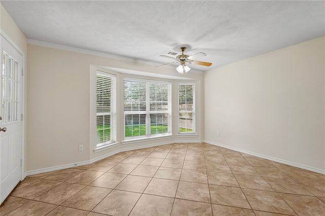 1407 Fincastle Loop, College Station, TX 77845