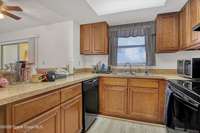 588 N Wickham Road 51, Melbourne, FL 32935