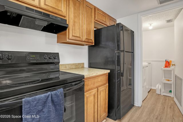 588 N Wickham Road 51, Melbourne, FL 32935