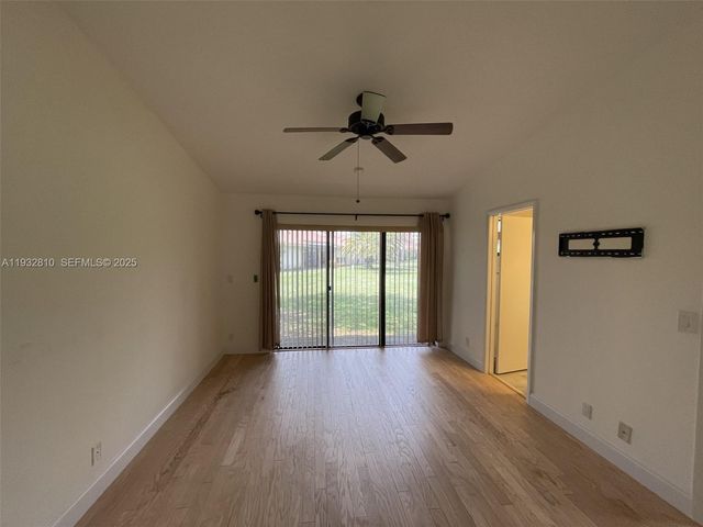 16606 Greens Edge Cir 87, Weston, FL 33326