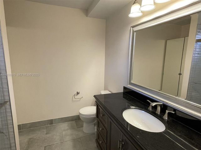 16606 Greens Edge Cir 87, Weston, FL 33326