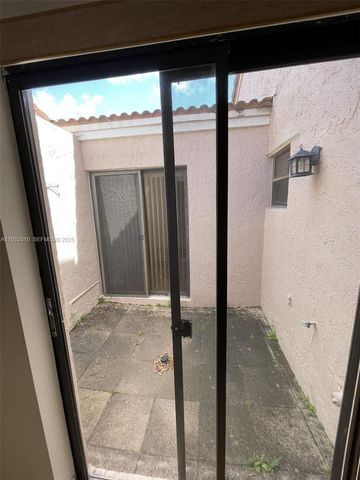 16606 Greens Edge Cir 87, Weston, FL 33326