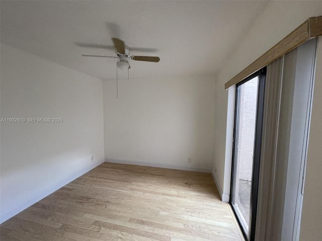 16606 Greens Edge Cir 87, Weston, FL 33326