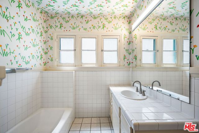 1922 S Euclid Avenue, San Marino, CA 91108