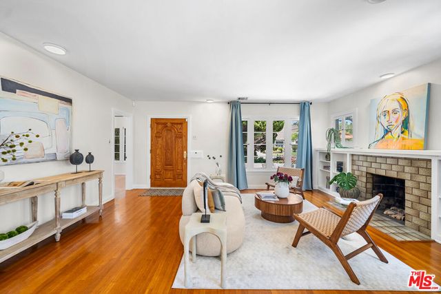 1922 S Euclid Avenue, San Marino, CA 91108