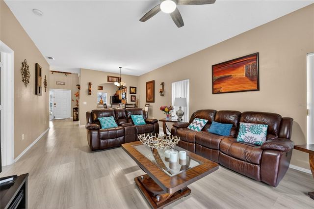 13230 MEADOWFIELD DR, Orlando, FL 32824