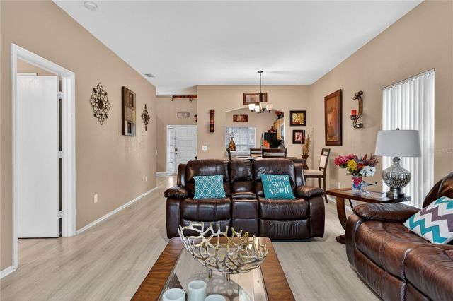 13230 MEADOWFIELD DR, Orlando, FL 32824