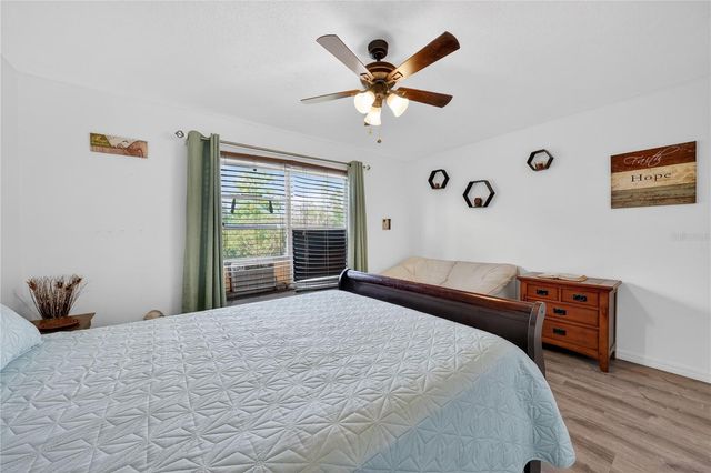 13230 MEADOWFIELD DR, Orlando, FL 32824