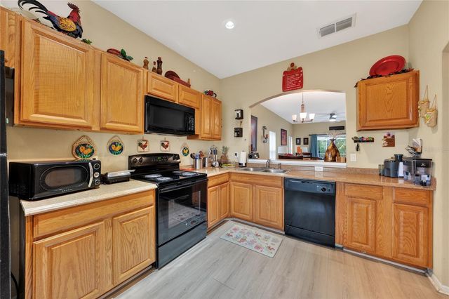 13230 MEADOWFIELD DR, Orlando, FL 32824