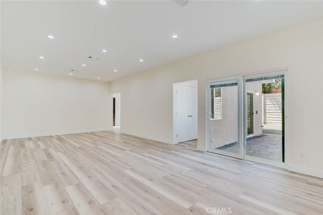 10405 N Ruffner Avenue, Granada Hills, CA 91344