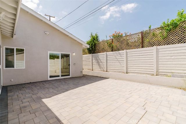 10405 N Ruffner Avenue, Granada Hills, CA 91344