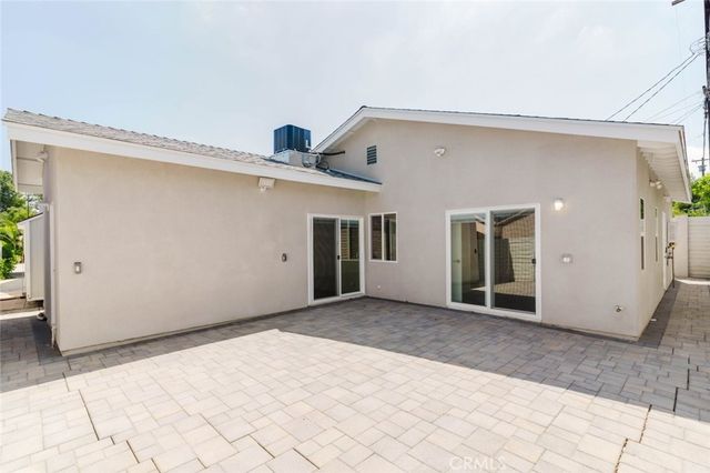 10405 N Ruffner Avenue, Granada Hills, CA 91344