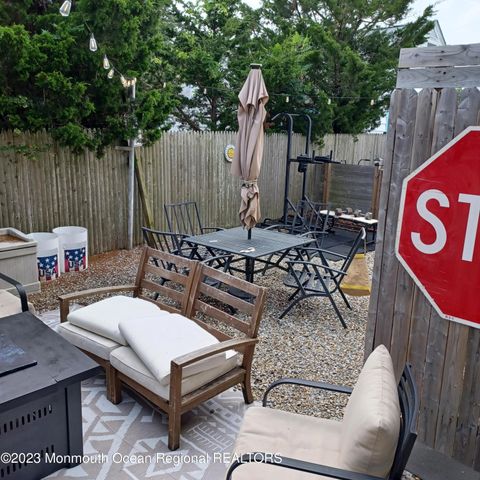 2100 S Bayview Avenue, Seaside Park, NJ 08752