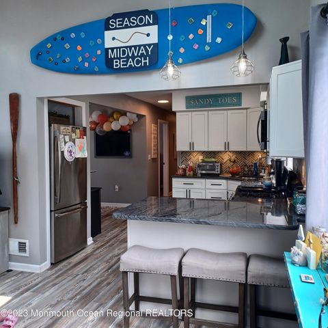2100 S Bayview Avenue, Seaside Park, NJ 08752
