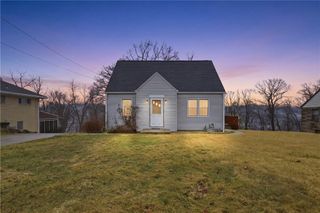 264 Coraopolis Rd, Robinson Twp, PA 15108