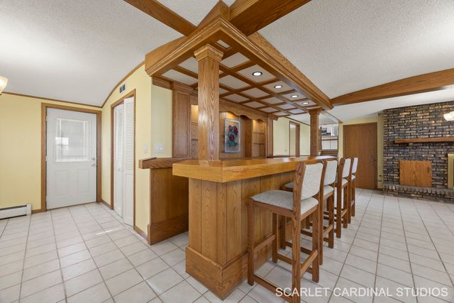 13 W Monterey Avenue, Schaumburg, IL 60193