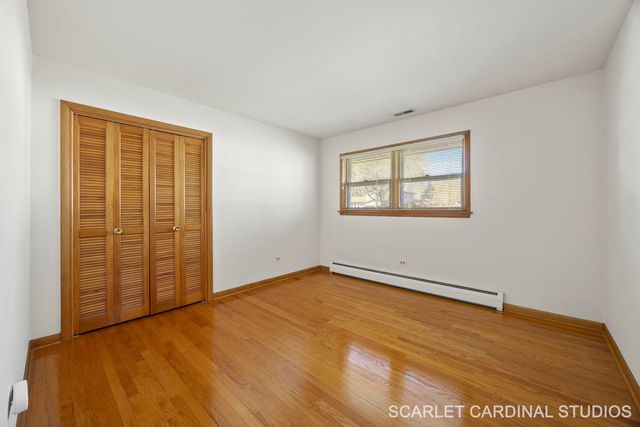 13 W Monterey Avenue, Schaumburg, IL 60193