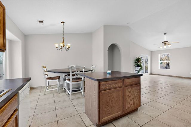 2516 Mountain Gate Lane SW, Albuquerque, NM 87121