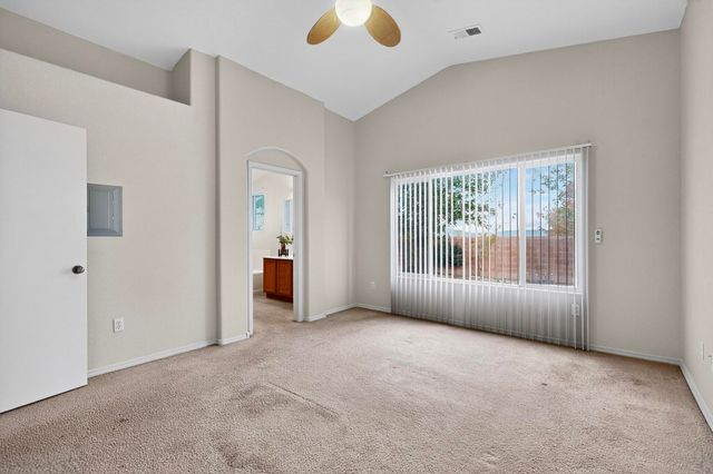 2516 Mountain Gate Lane SW, Albuquerque, NM 87121