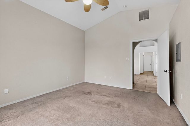 2516 Mountain Gate Lane SW, Albuquerque, NM 87121