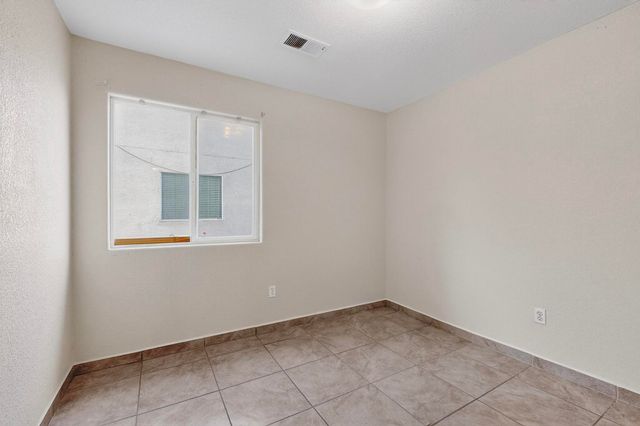 2516 Mountain Gate Lane SW, Albuquerque, NM 87121