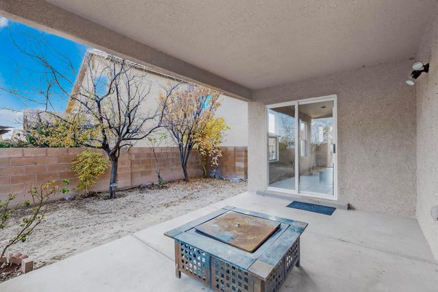 2516 Mountain Gate Lane SW, Albuquerque, NM 87121