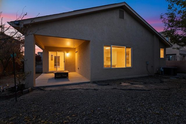 2516 Mountain Gate Lane SW, Albuquerque, NM 87121