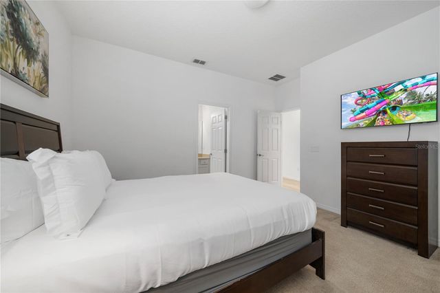 7009 OAKWOOD STREET, Davenport, FL 33837