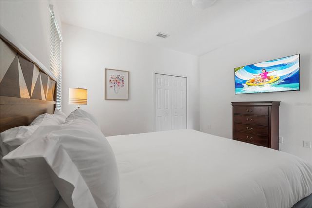 7009 OAKWOOD STREET, Davenport, FL 33837