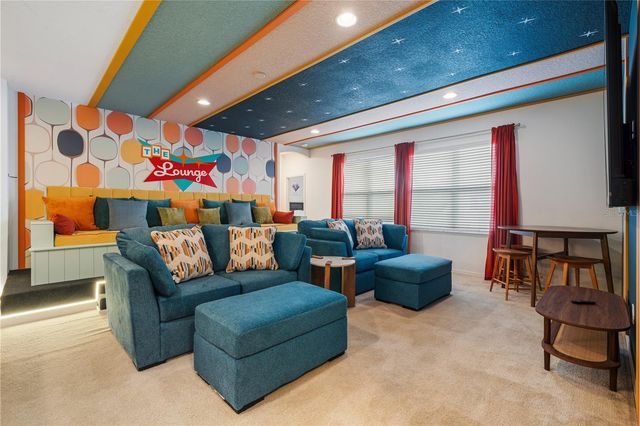 7009 OAKWOOD STREET, Davenport, FL 33837