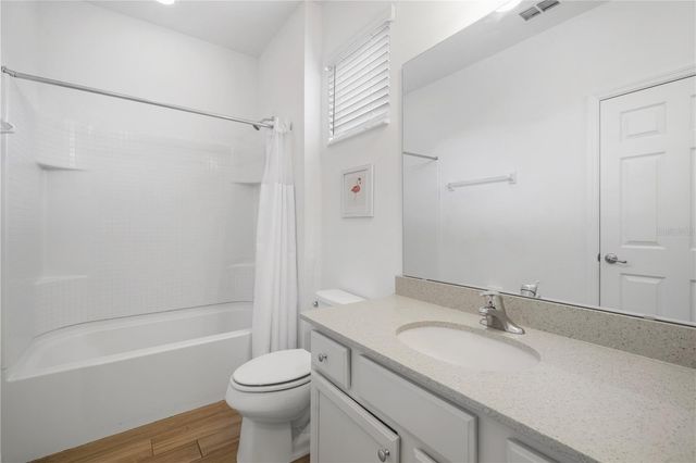 7009 OAKWOOD STREET, Davenport, FL 33837