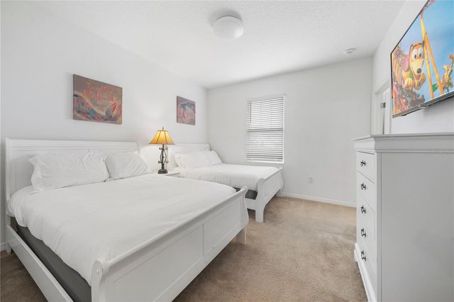 7009 OAKWOOD STREET, Davenport, FL 33837