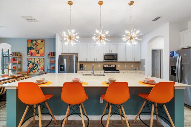 7009 OAKWOOD STREET, Davenport, FL 33837