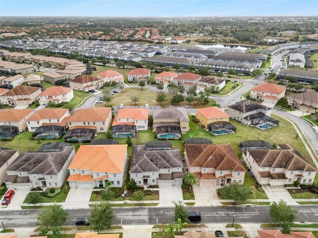 7009 OAKWOOD STREET, Davenport, FL 33837