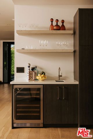 4329 Agnes Avenue, Studio City, CA 91604