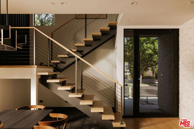 4329 Agnes Avenue, Studio City, CA 91604