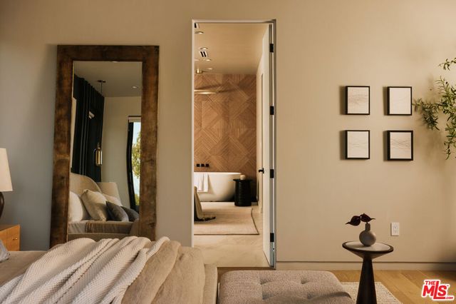 4329 Agnes Avenue, Studio City, CA 91604