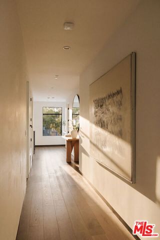4329 Agnes Avenue, Studio City, CA 91604