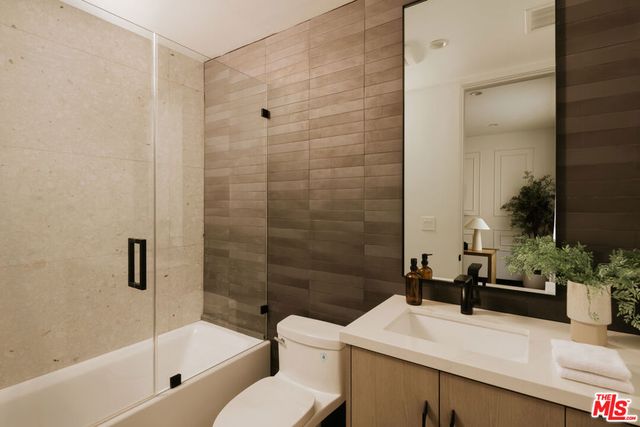 4329 Agnes Avenue, Studio City, CA 91604