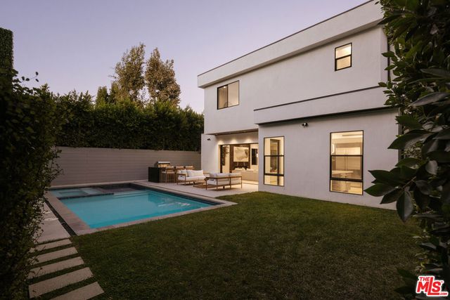 4329 Agnes Avenue, Studio City, CA 91604