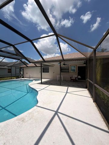 1217 SE Nancy Lane, Port St. Lucie, FL 34983
