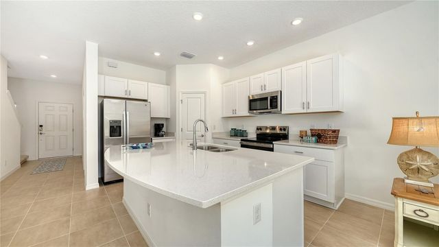3039 NOVARA LANE, Bradenton, FL 34211