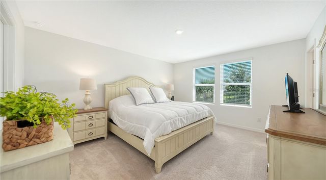 3039 NOVARA LANE, Bradenton, FL 34211