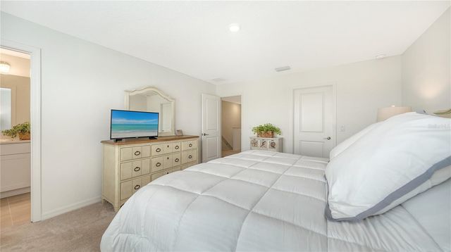 3039 NOVARA LANE, Bradenton, FL 34211