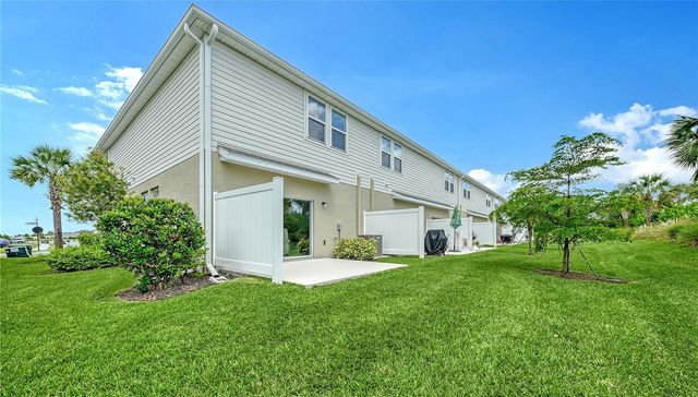 3039 NOVARA LANE, Bradenton, FL 34211