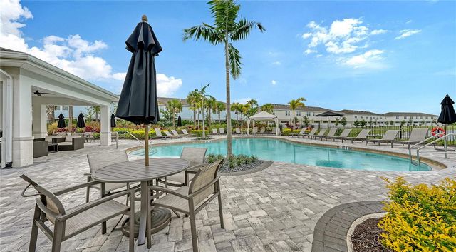 3039 NOVARA LANE, Bradenton, FL 34211