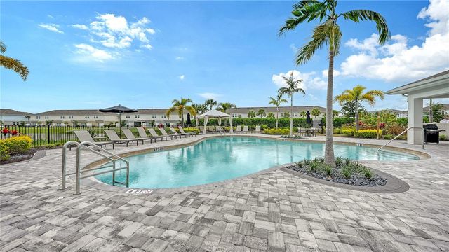 3039 NOVARA LANE, Bradenton, FL 34211