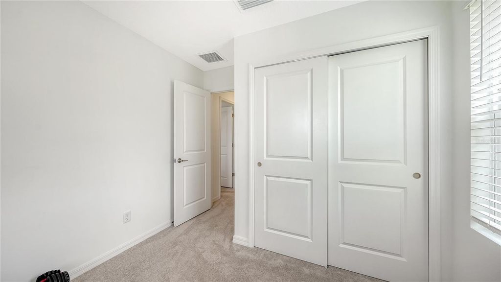 Image 33 of property listing at 3039 NOVARA LANE, Bradenton, FL 34211