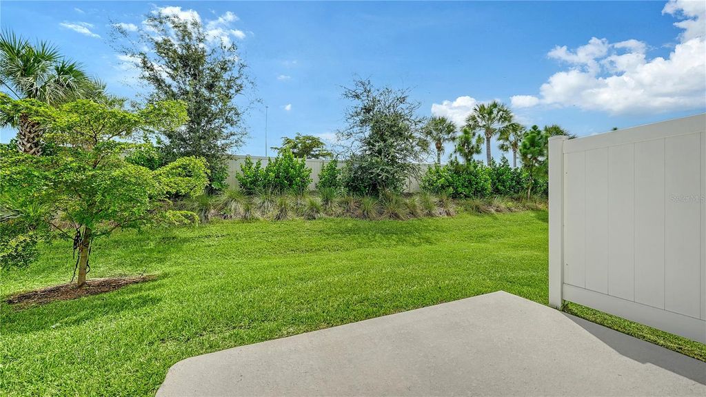 Image 37 of property listing at 3039 NOVARA LANE, Bradenton, FL 34211