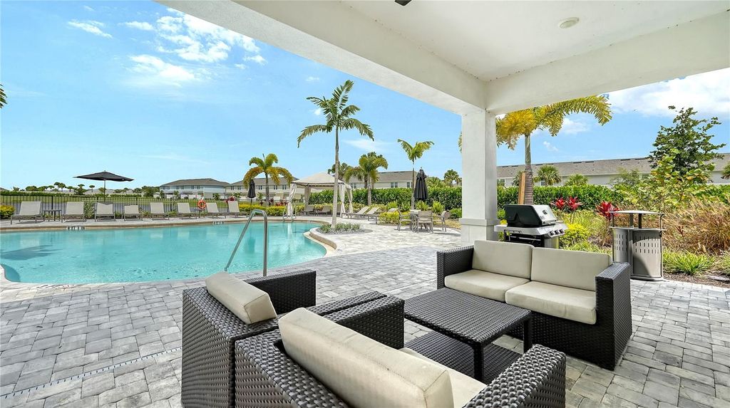 Image 41 of property listing at 3039 NOVARA LANE, Bradenton, FL 34211